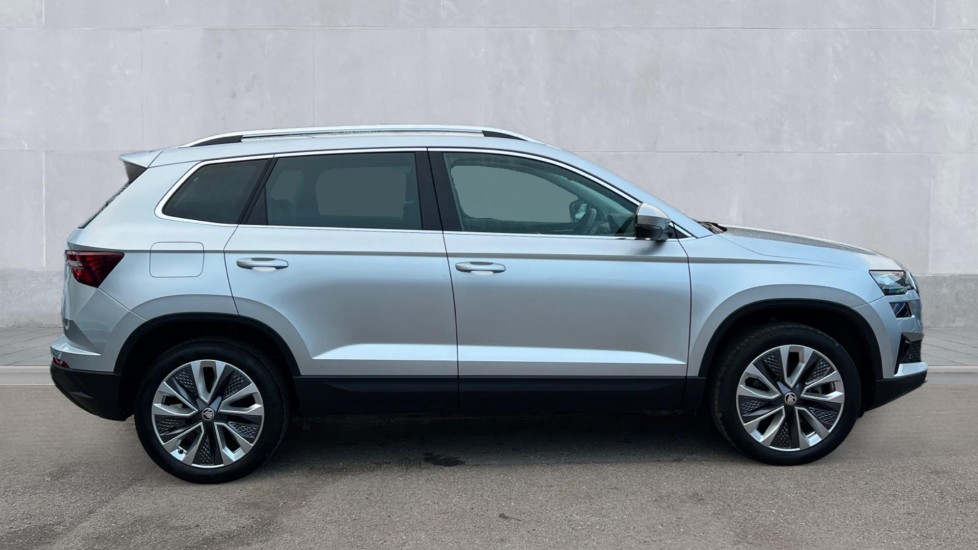 Used Skoda Karoq 2024 for sale - 76873330: Photo 4