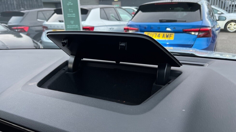 Used Skoda Karoq 2024 for sale - 76873330: Photo 49