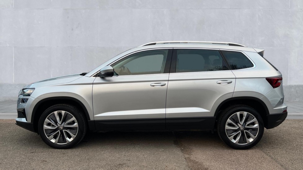 Used Skoda Karoq 2024 for sale - 76873330: Photo 9