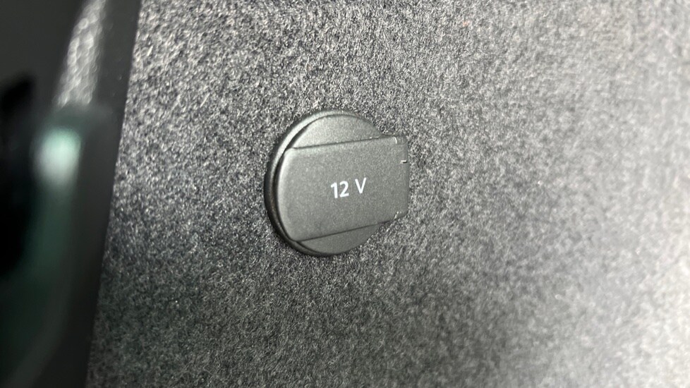 Used Skoda Karoq 2025 for sale - 76514795: Photo 31