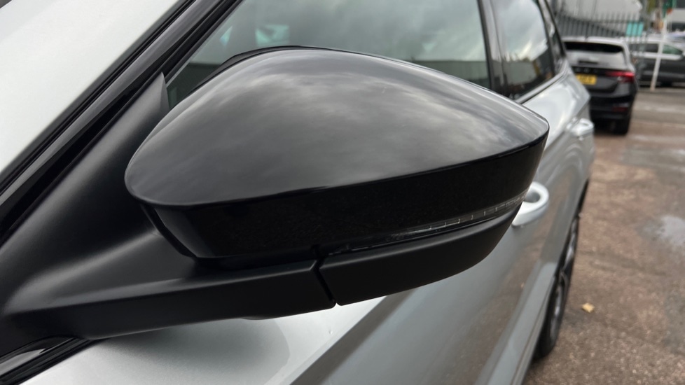 Used Skoda Karoq 2025 for sale - 76514795: Photo 47