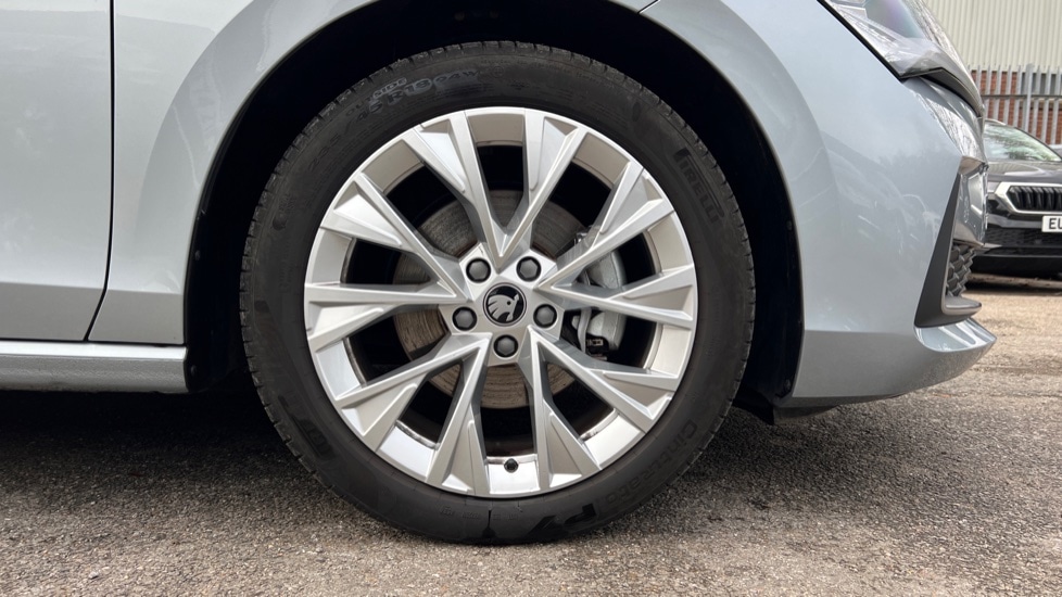 Used Skoda Superb 2025 for sale - 76874064: Photo 20