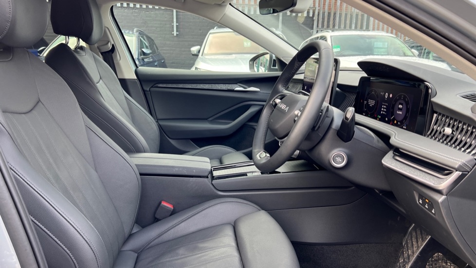 Used Skoda Superb 2025 for sale - 76874064: Photo 26