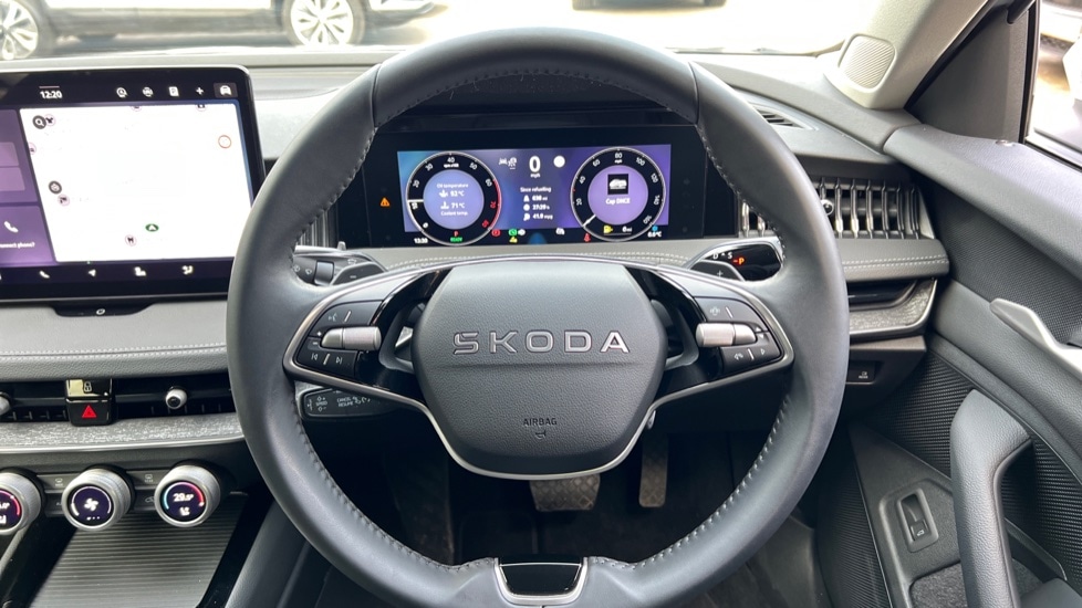 Used Skoda Superb 2025 for sale - 76874064: Photo 27