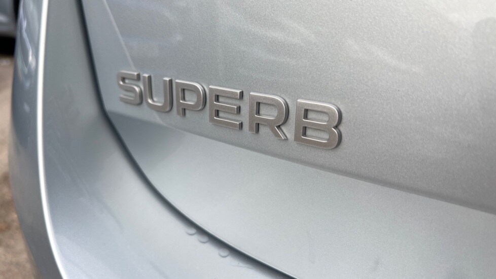 Used Skoda Superb 2025 for sale - 76874064: Photo 35