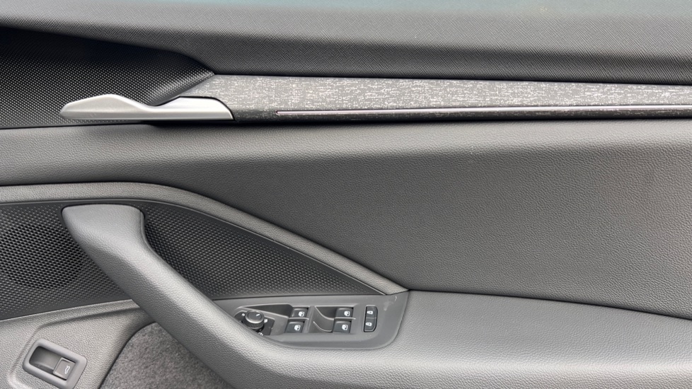 Used Skoda Superb 2025 for sale - 76874064: Photo 45