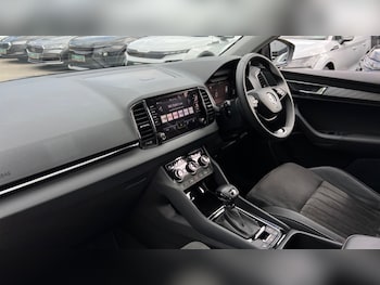 Used Skoda Karoq 2024 for sale - 75467476: Photo