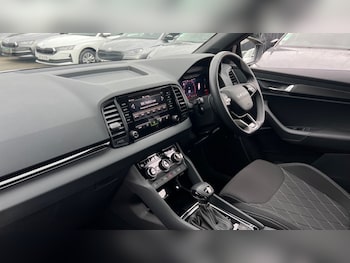 Used Skoda Karoq 2025 for sale - 76872439: Photo