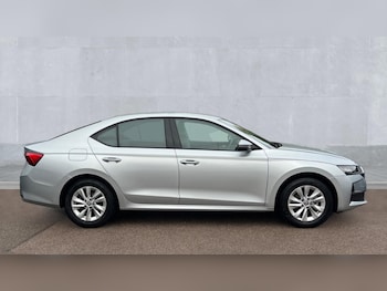 Used Skoda Octavia 2025 for sale - 76074479: Photo 4