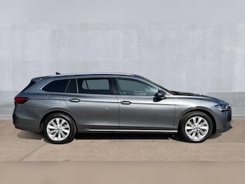 Used Skoda Superb 2024 for sale - 75829089: Photo
