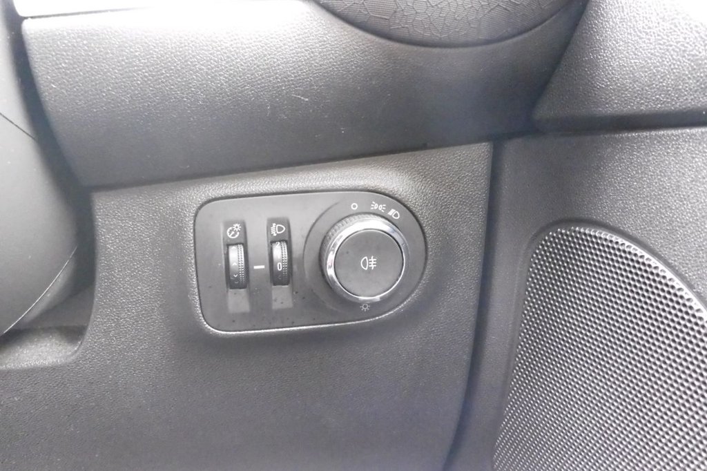 Used Vauxhall ADAM 2014 for sale - 77724772: Photo 20