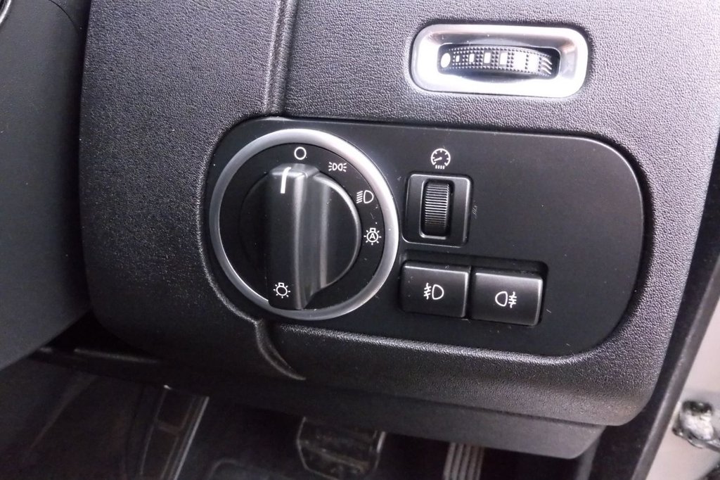 Used Land Rover Discovery 2011 for sale - 77724771: Photo 20