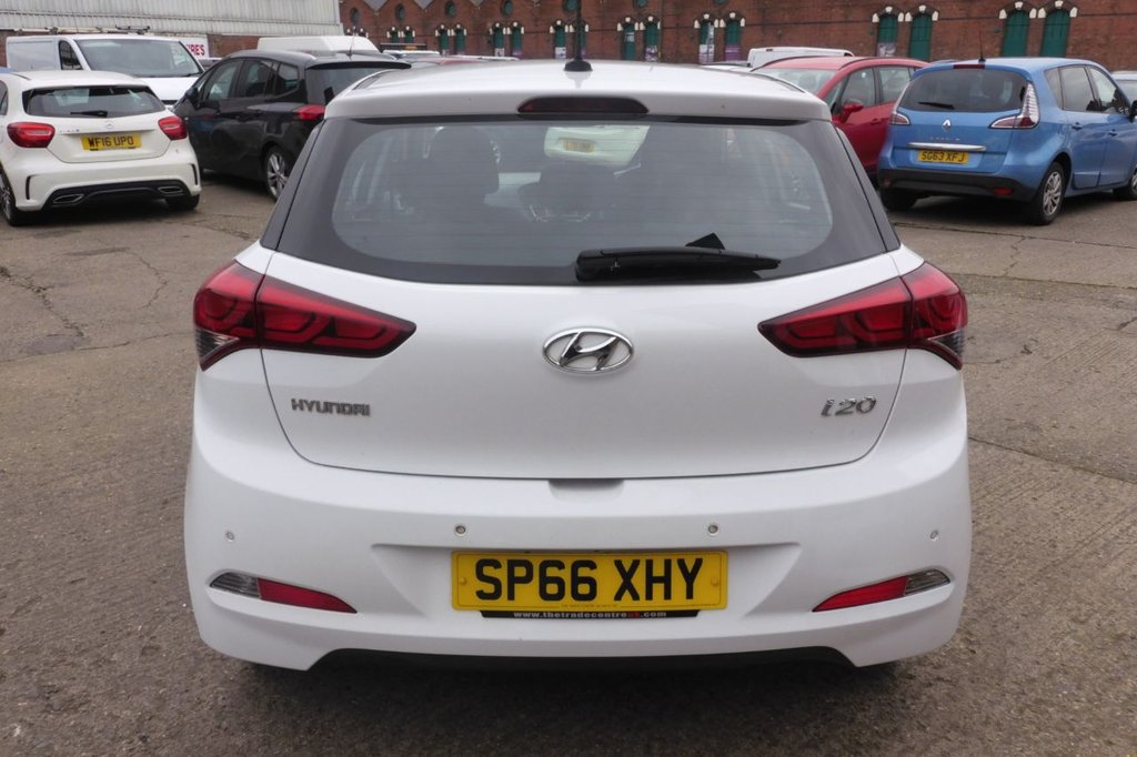 Used Hyundai i20 2016 for sale - 77849539: Photo 13