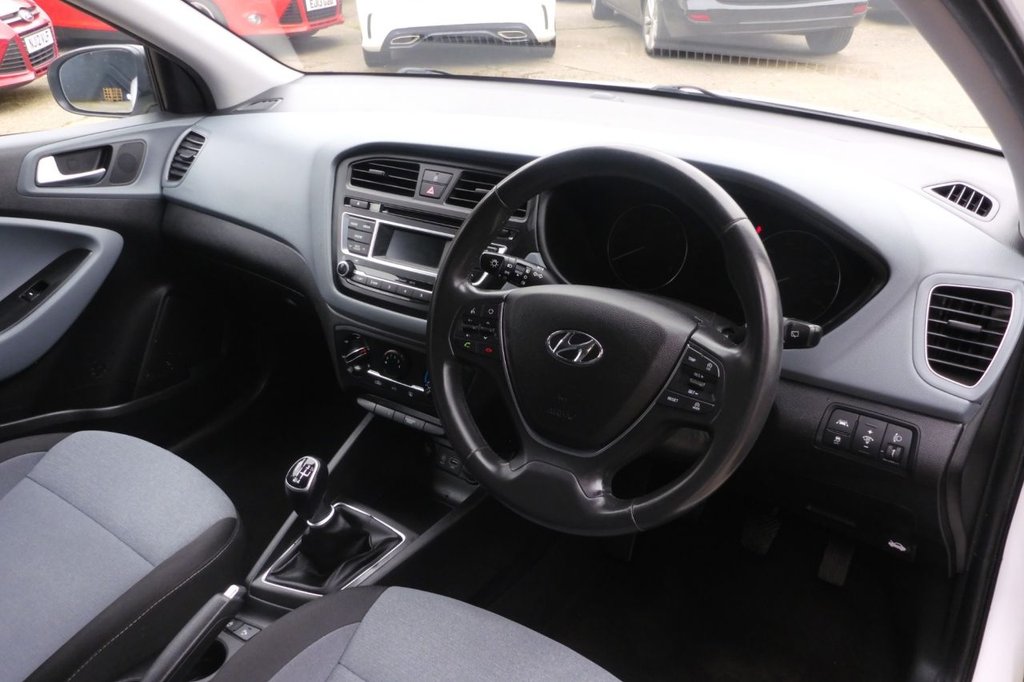 Used Hyundai i20 2016 for sale - 77849539: Photo 16