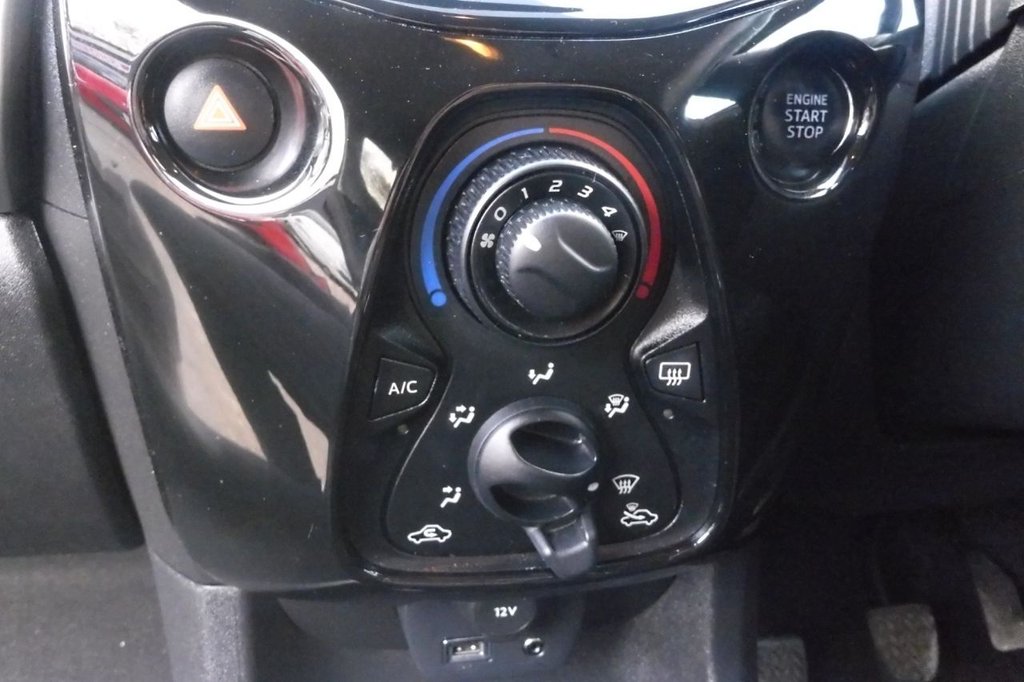 Used Peugeot 108 2015 for sale - 77849759: Photo 24