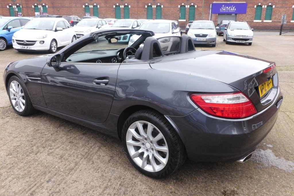 Used Mercedes-Benz SLK 2012 for sale - 77724775: Photo 11