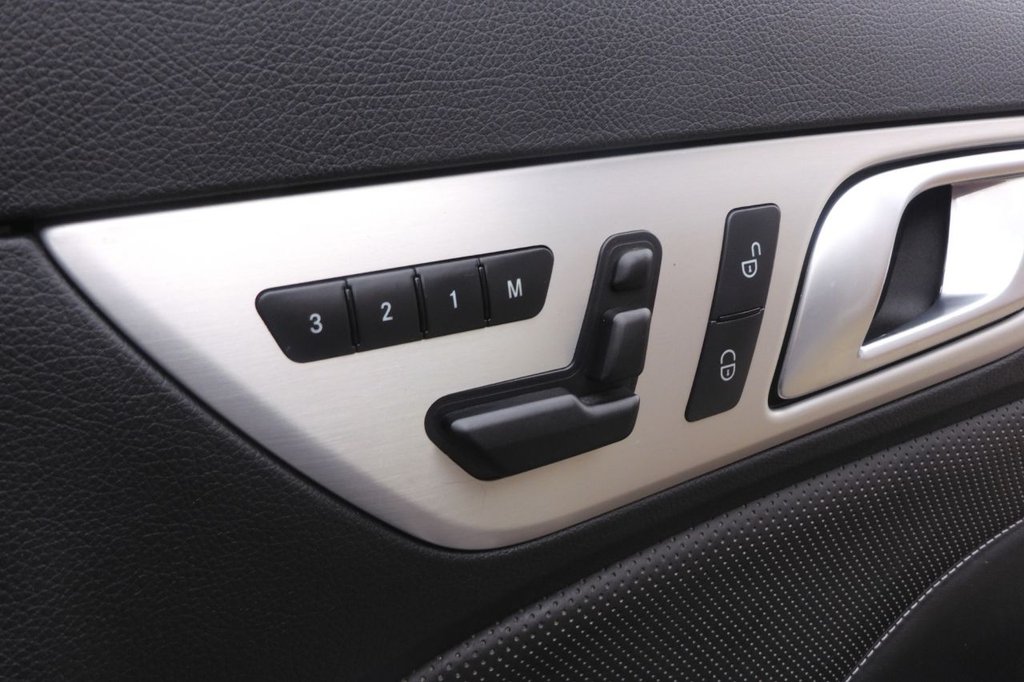 Used Mercedes-Benz SLK 2012 for sale - 77724775: Photo 22