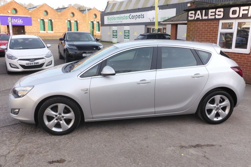 Used Vauxhall Astra 2012 for sale - 77952616: Photo 10