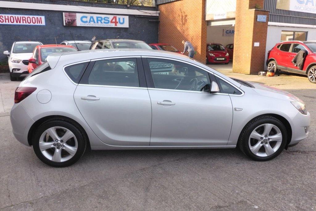 Used Vauxhall Astra 2012 for sale - 77952616: Photo 14