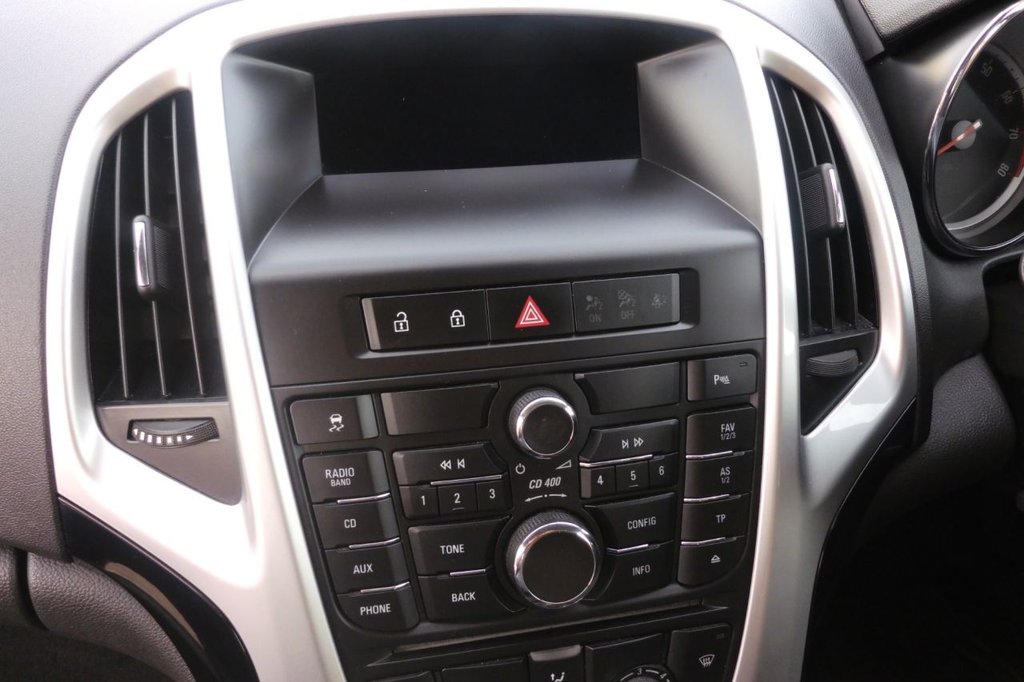 Used Vauxhall Astra 2012 for sale - 77952616: Photo 20