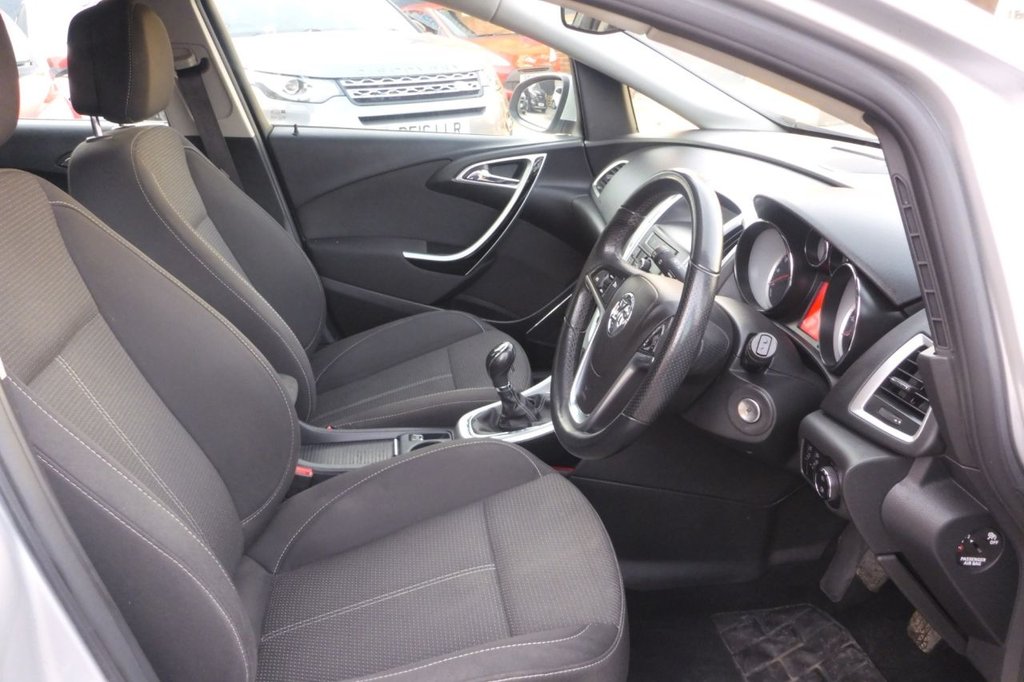 Used Vauxhall Astra 2012 for sale - 77952616: Photo 23