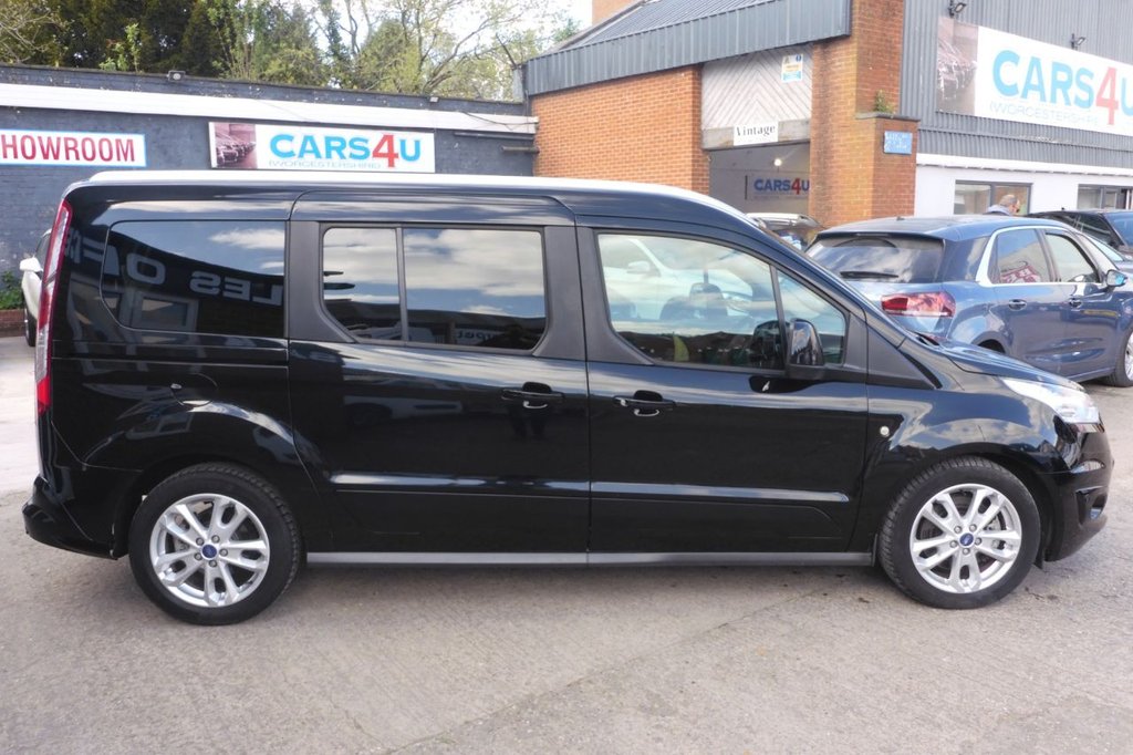 Used Ford Grand Tourneo Connect 2017 for sale - 78110308: Photo 14