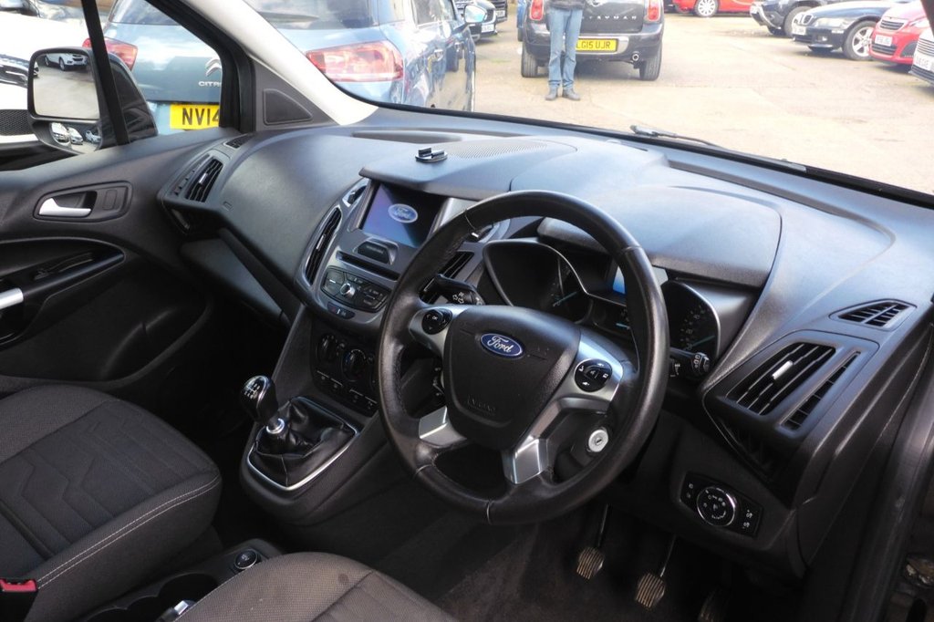 Used Ford Grand Tourneo Connect 2017 for sale - 78110308: Photo 15