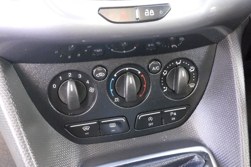 Used Ford Grand Tourneo Connect 2017 for sale - 78110308: Photo 20