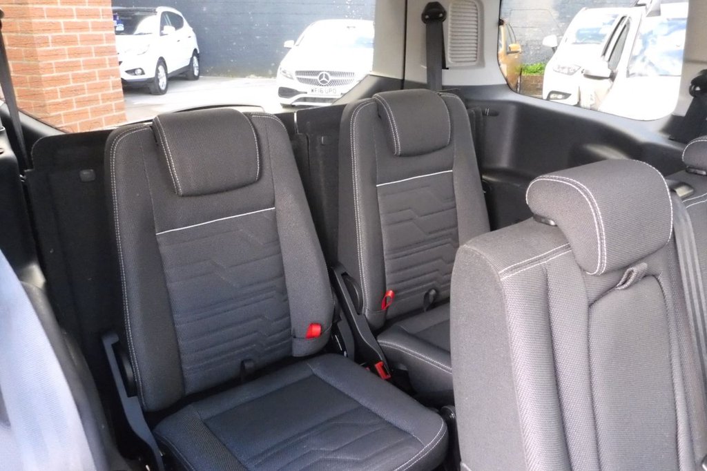 Used Ford Grand Tourneo Connect 2017 for sale - 78110308: Photo 30