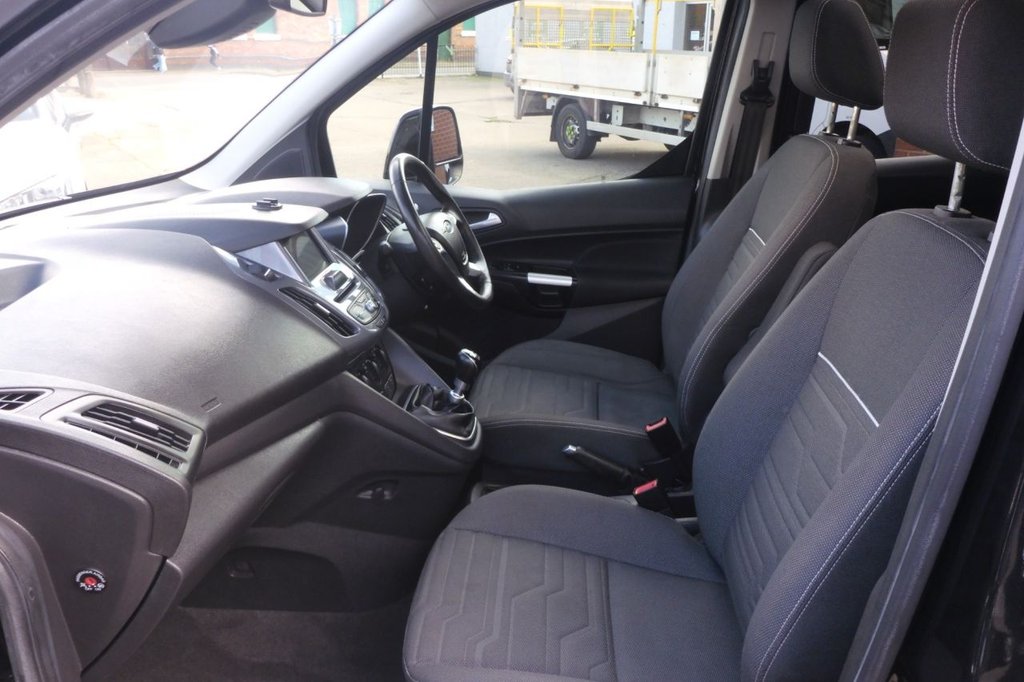 Used Ford Grand Tourneo Connect 2017 for sale - 78110308: Photo 31