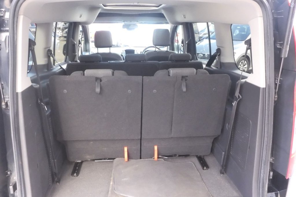 Used Ford Grand Tourneo Connect 2017 for sale - 78110308: Photo 34
