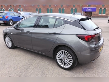 Used Vauxhall Astra 2019 for sale - 78271784: Photo