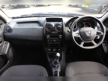 Used Dacia Duster 2017 for sale - 78500598: Photo