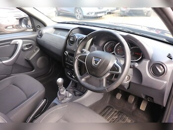 Used Dacia Duster 2017 for sale - 78500598: Photo