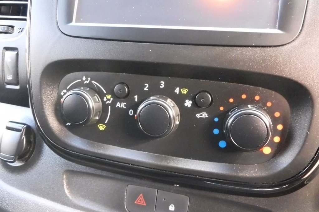 Used Vauxhall Vivaro 2019 for sale - 77820484: Photo 19