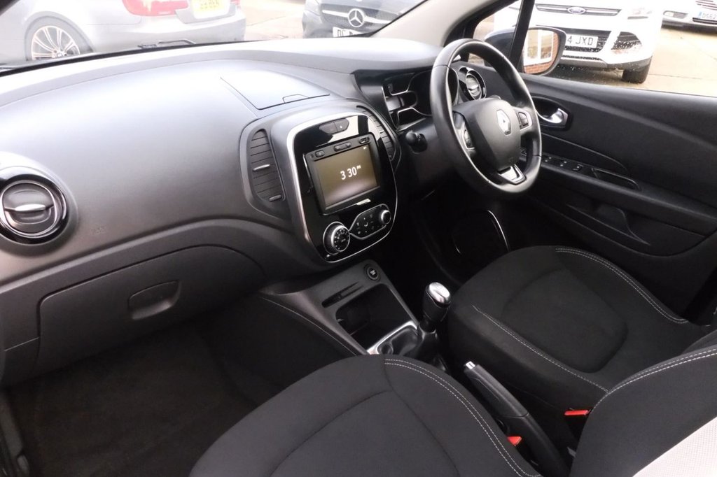 Used Renault Captur 2019 for sale - 77724777: Photo 2