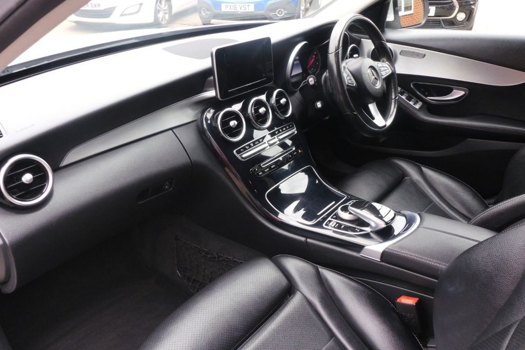 Used Mercedes-Benz C Class 2016 for sale - 77719664: Photo 2