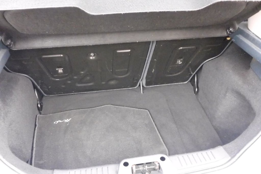 Used Ford Fiesta 2010 for sale - 77724770: Photo 29