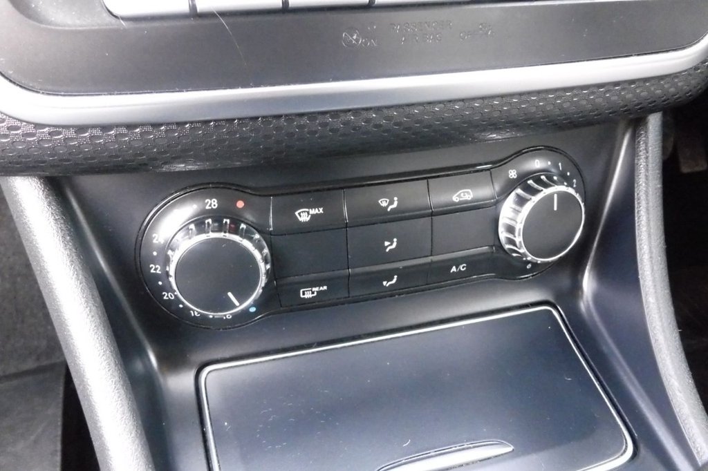 Used Mercedes-Benz A-Class 2016 for sale - 77952654: Photo 20