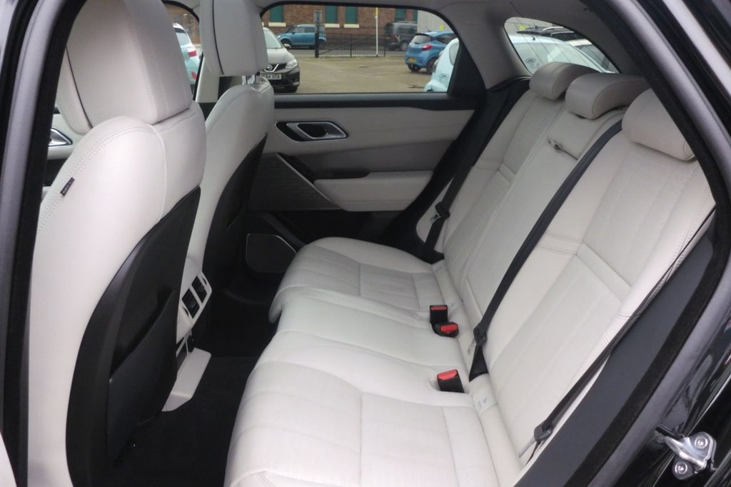 Used Land Rover Range Rover Velar 2017 for sale - 77724789: Photo 32