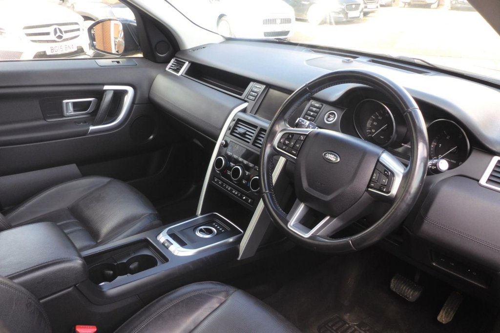 Used Land Rover Discovery Sport 2016 for sale - 78069103: Photo 11