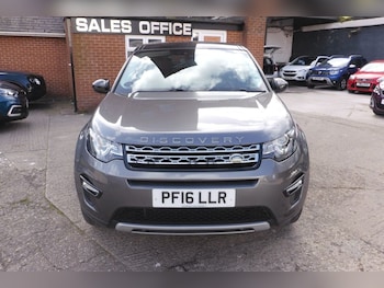 Used Land Rover Discovery Sport 2016 for sale - 78069103: Photo