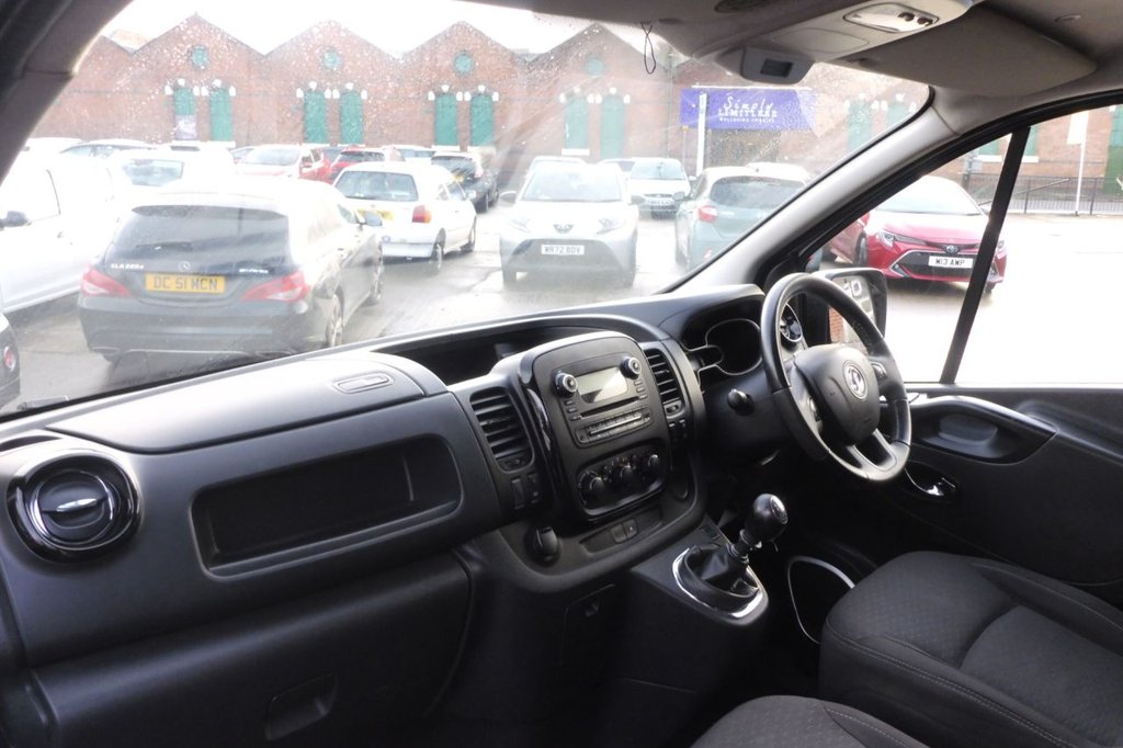 Used Vauxhall Vivaro 2017 for sale - 77724784: Photo 16