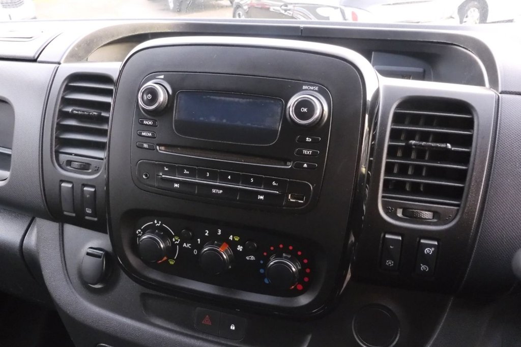 Used Vauxhall Vivaro 2017 for sale - 77724784: Photo 19