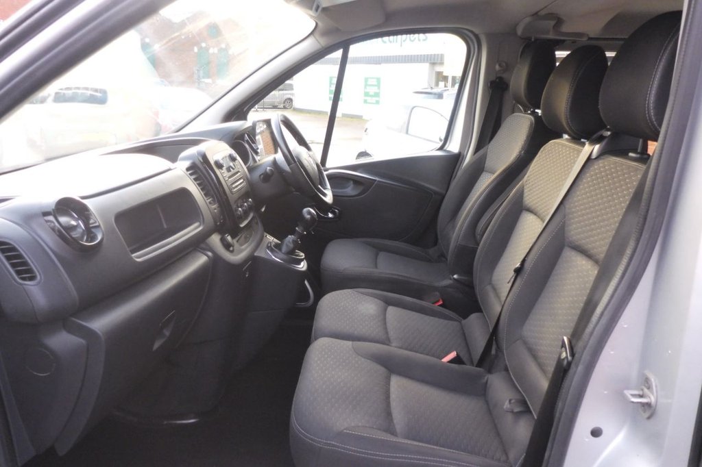 Used Vauxhall Vivaro 2017 for sale - 77724784: Photo 23