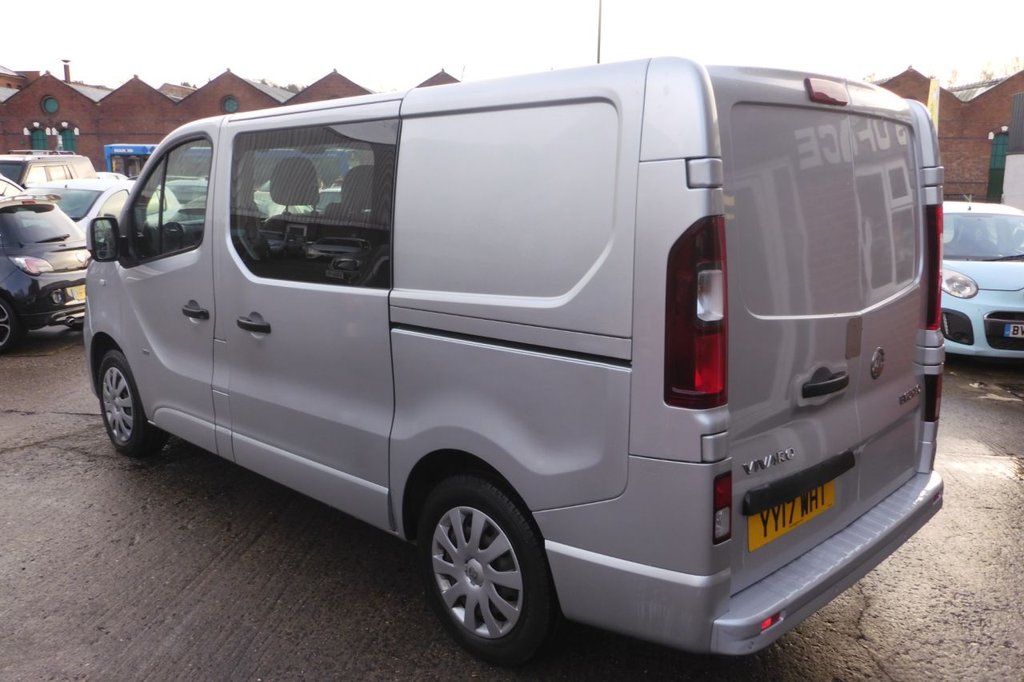 Used Vauxhall Vivaro 2017 for sale - 77724784: Photo 3