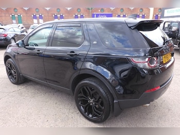 Used Land Rover Discovery Sport 2016 for sale - 79607669: Photo