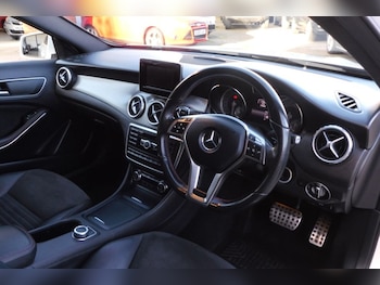 Used Mercedes-Benz GLA 2015 for sale - 77879686: Photo