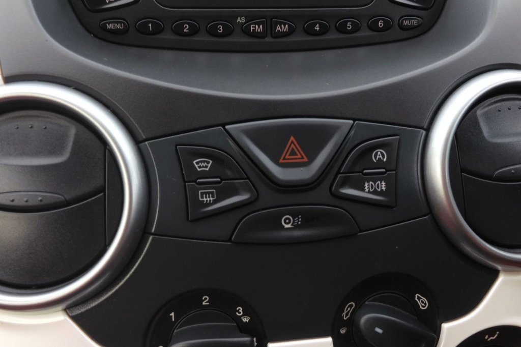 Used Ford Ka 2015 for sale - 77952410: Photo 21