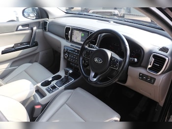Used Kia Sportage 2016 for sale - 79244680: Photo